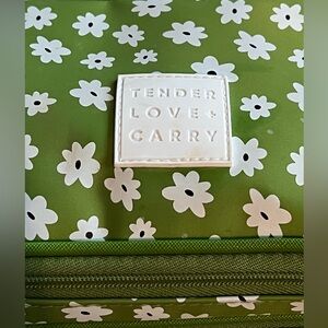 Tender Love + Carry Two Layer Toiletry Makeup Cosmetics Bag